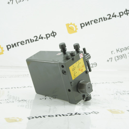 Насос подъема кабины (811W41723-6008)