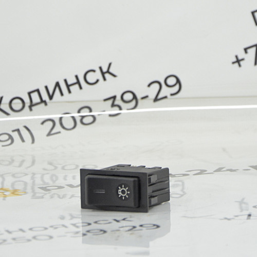 Клавиша включения фар и габаритных огней SHAANXI 81.25505.6255